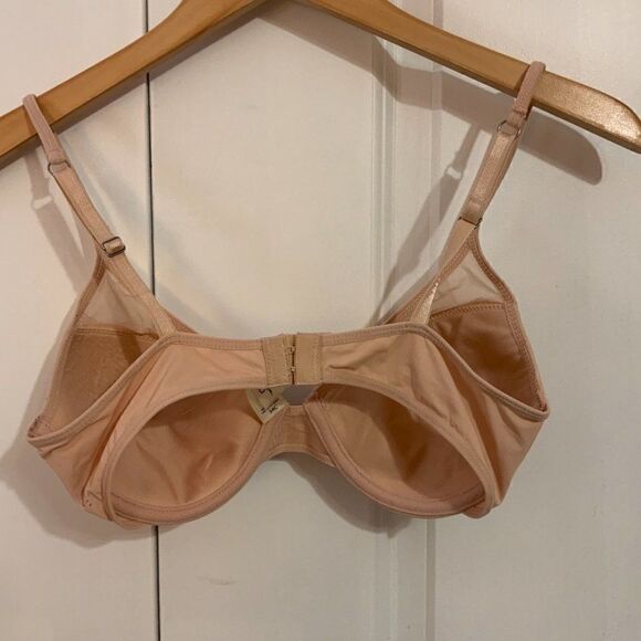 Jessica Simpson Tan Nude Lace Trim Underwire Bra Size 34C - Picture 4 of 7